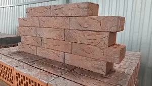 Кирпич лицевой Воротынск М150 1,0НФ умбра PRO 02 (утолщ. лиц. стенка) купить в "Строй-Ресурсе"