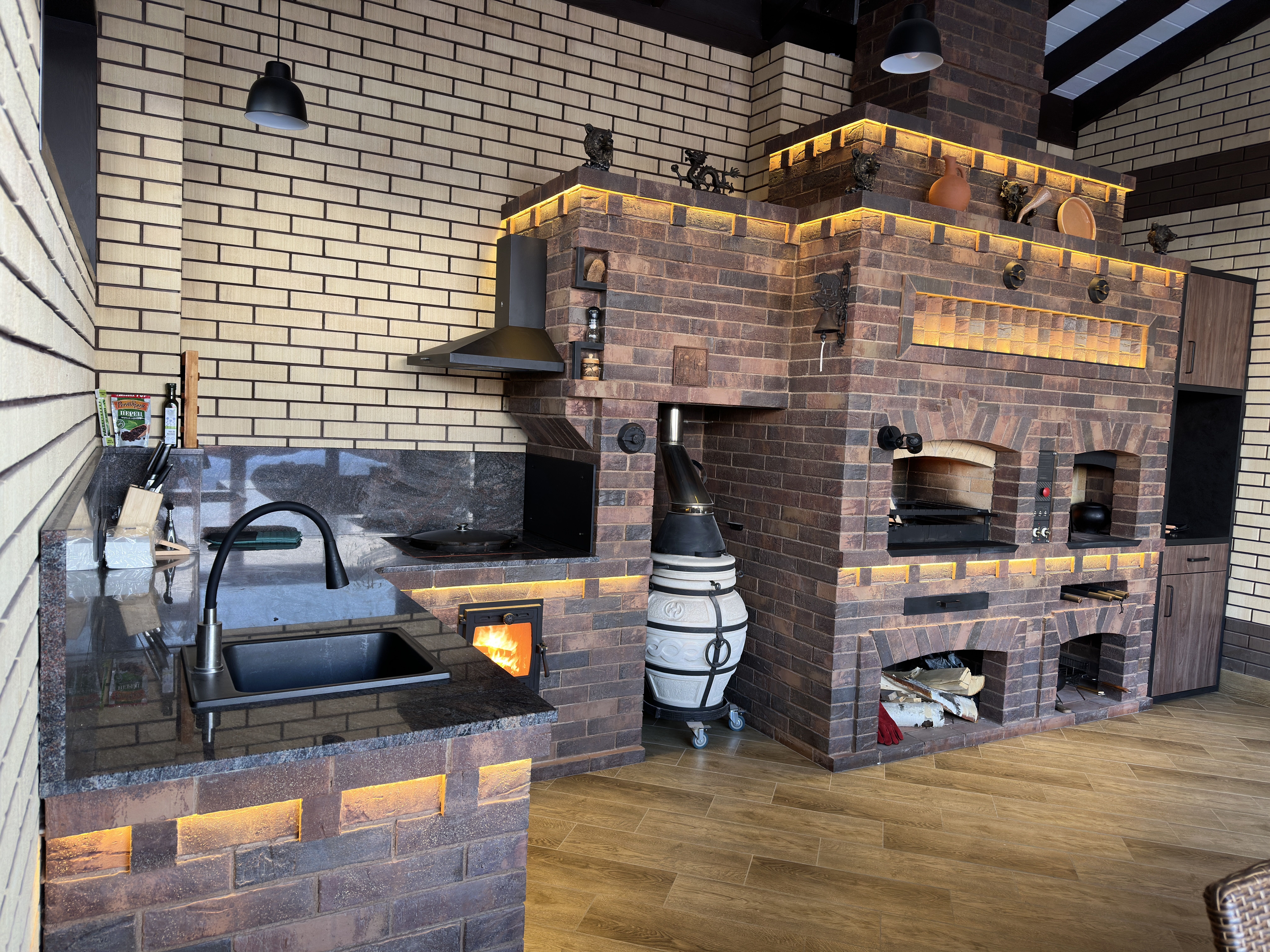 Кирпич облицовочный полнотелый КС-Керамик М300 1,0НФ Гессен Вайн купить в "Строй-Ресурсе"