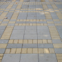 Тротуарная плитка Квадрат 2к5ф Нобетек 300х300х50 Желтый верхний прокрас на сером цементе купить в "Строй-Ресурсе"