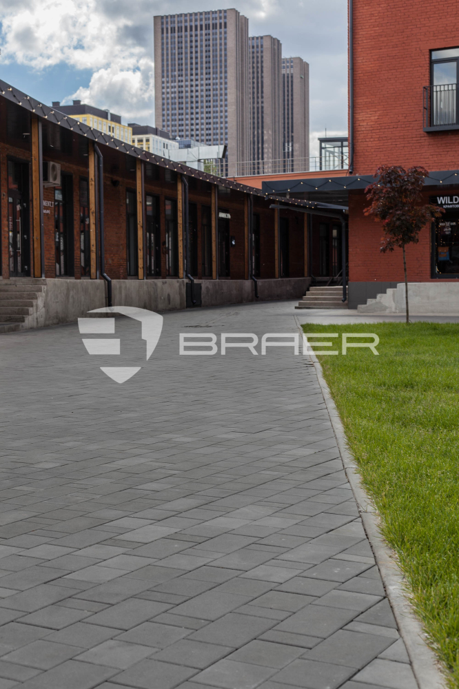 Тротуарная плитка Braer Старый город Ландхаус серый 80мм купить в "Строй-Ресурсе"